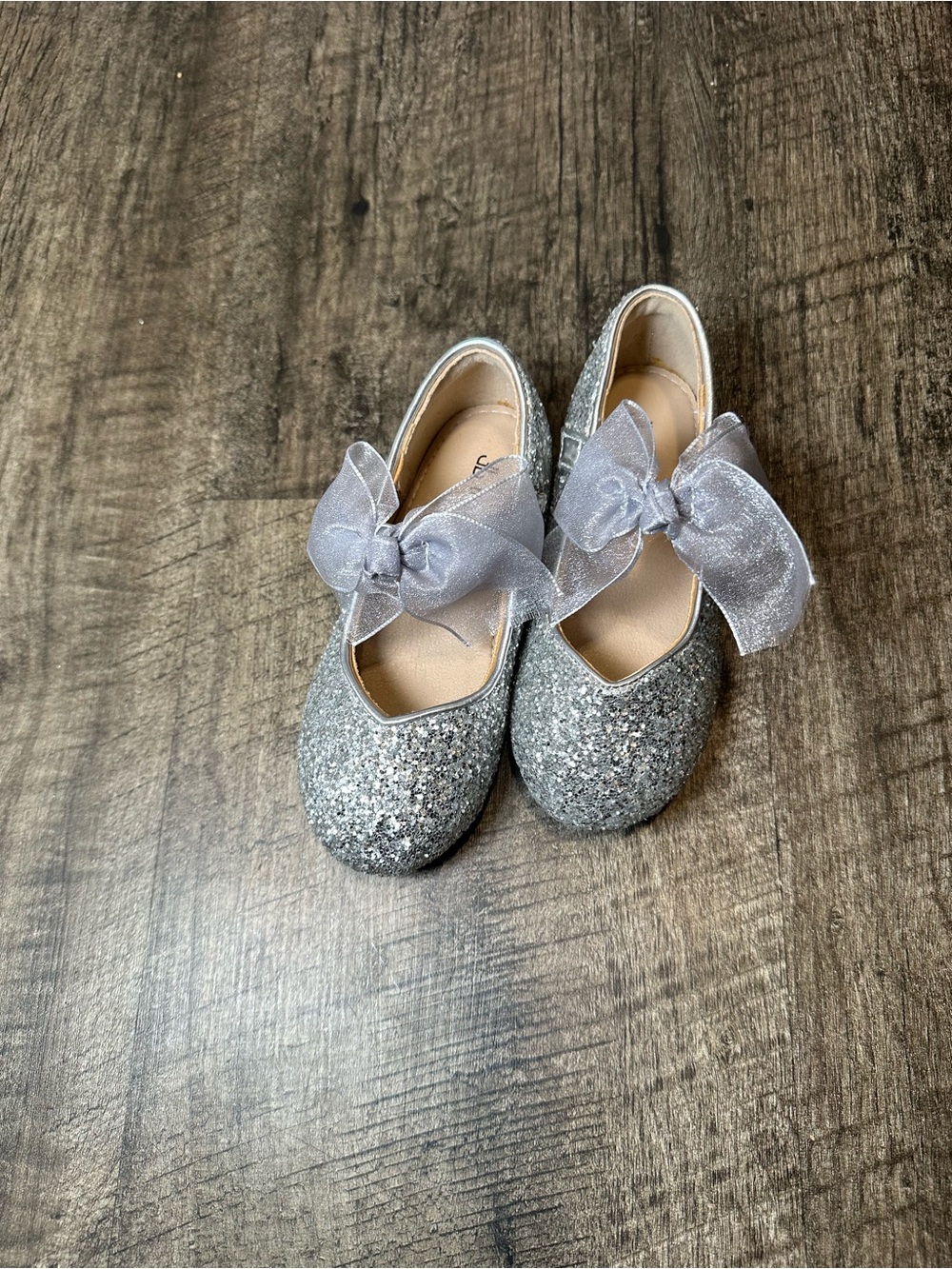 The Children's Place Silver Glitter Bow Ballet Flats